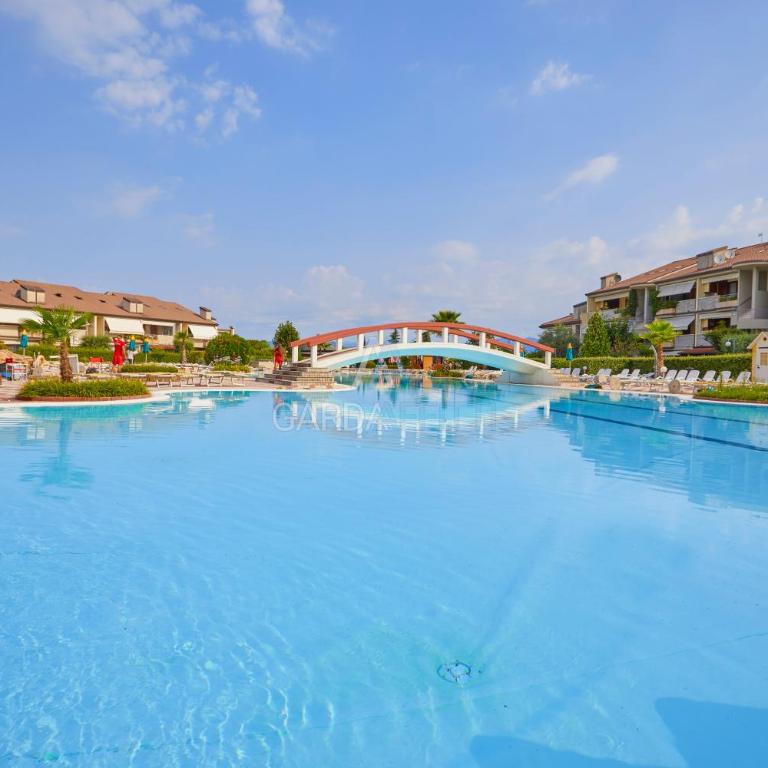 Green Apartment - 3 piscine e terrazza privata - Appartamento con 1 Camera da Letto - 2