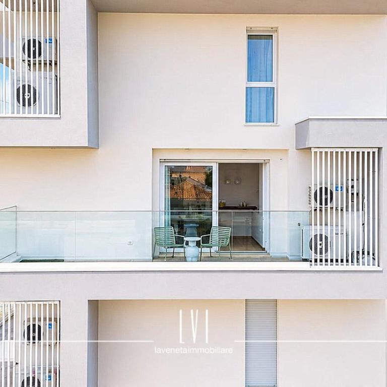 Be White - bilocale con posto spiaggia - Appartamento con 1 Camera da Letto - 5