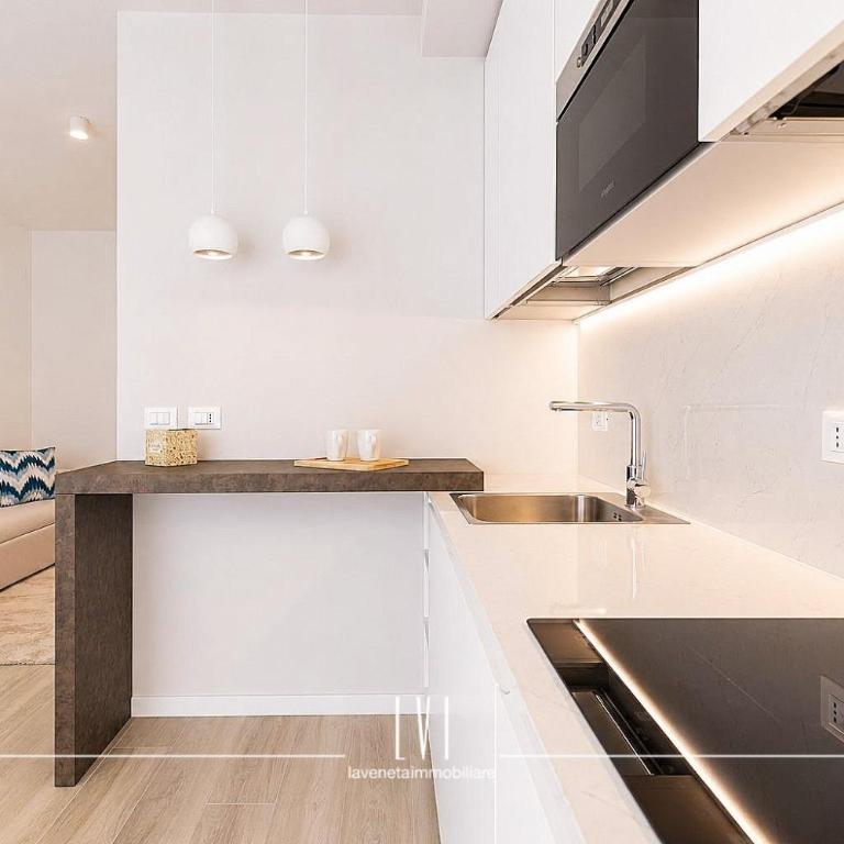 Be White - bilocale con posto spiaggia - Appartamento con 1 Camera da Letto - 15