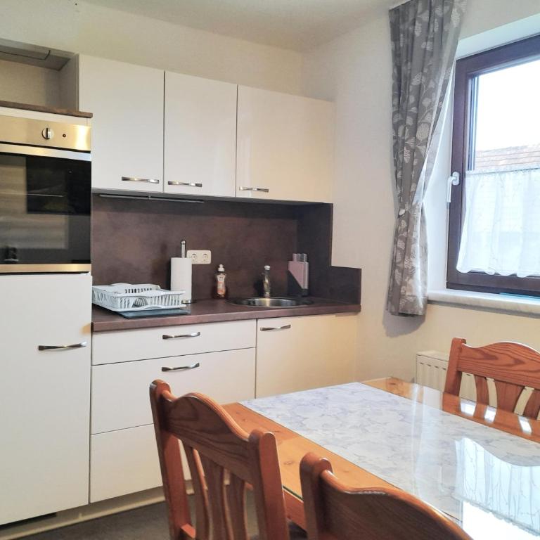 "Das Steirerhaus am Seggauberg" - Familien Ferienhaus mit zwei separaten Apartments - Haus mit 4 Schlafzimmern - 11