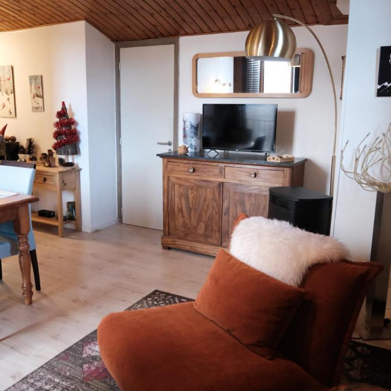 Altitude 1659 - T2 spacieux avec bureau, vue imprenable sur les montagnes - Appartement 1 Chambre - 2