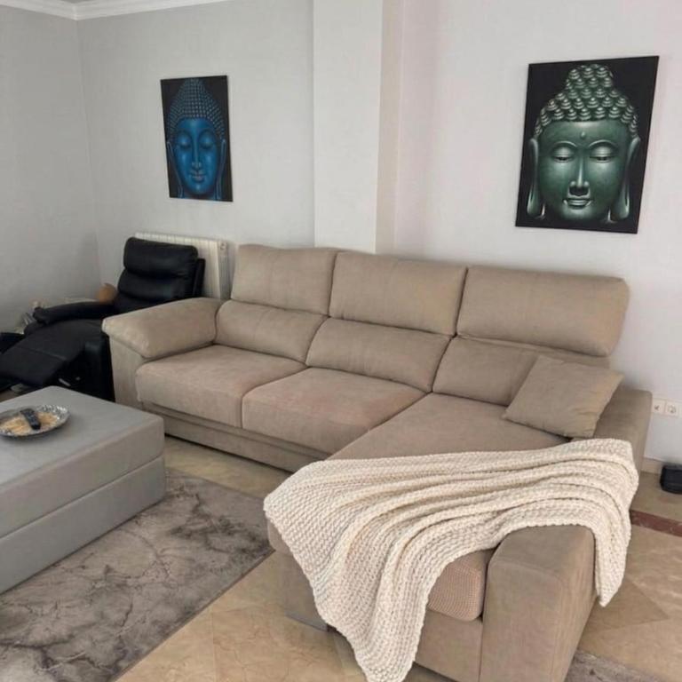Bel Air Villa 5BR, Private Pool, Parking and Beach - Villa - 33