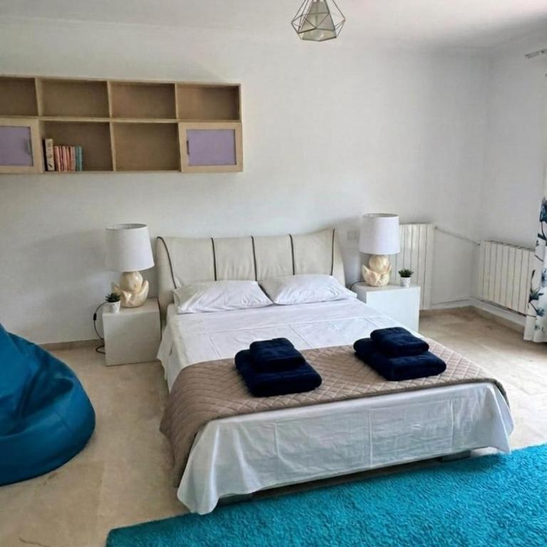 Bel Air Villa 5BR, Private Pool, Parking and Beach - Villa - 17