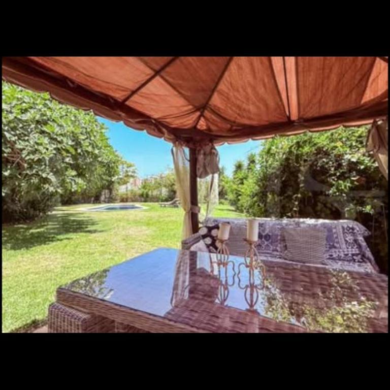 4 Bed villa with Pool and Cinema Room - Villa - 16