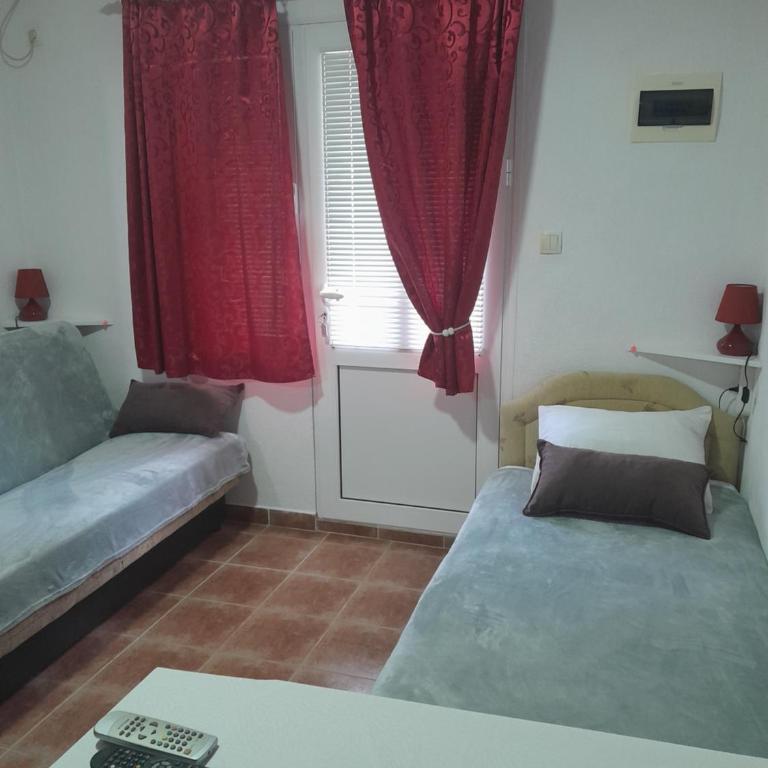 Apartment Jelaca - Studio s Pogledom na Vrt - 4