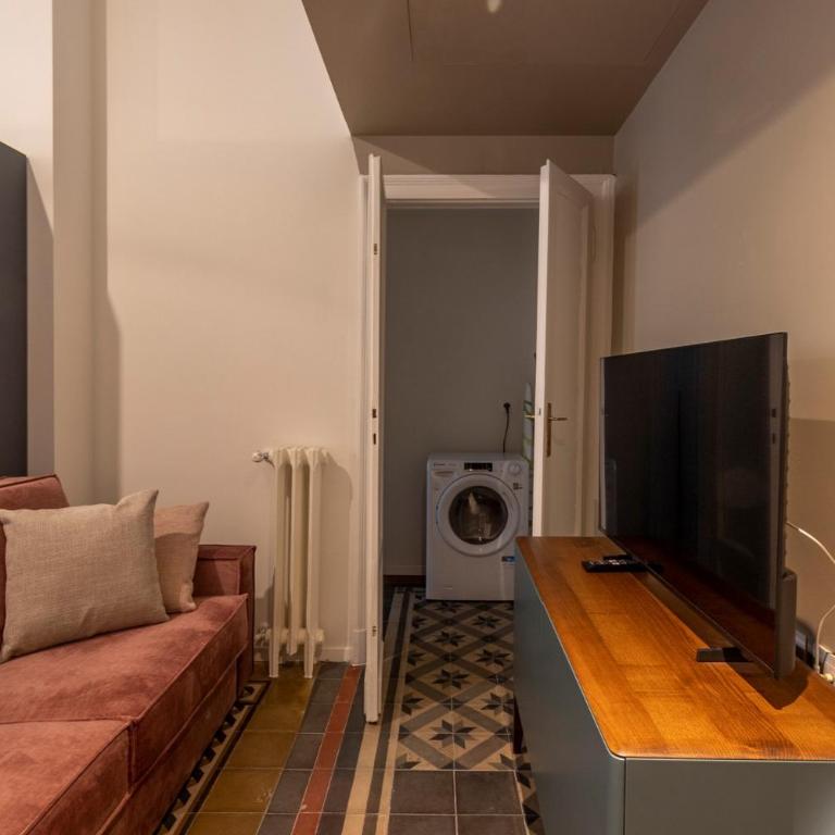 Hotiday Milano Crocetta - Appartamento con 2 Camere da Letto - 4