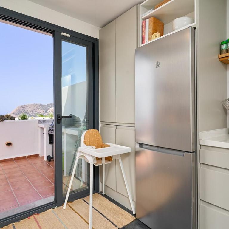 Sunny Sea View Condo with Private Patio, Shared Pool, Amazing Views, Full Kitchen - Two-Bedroom Apartment - 88