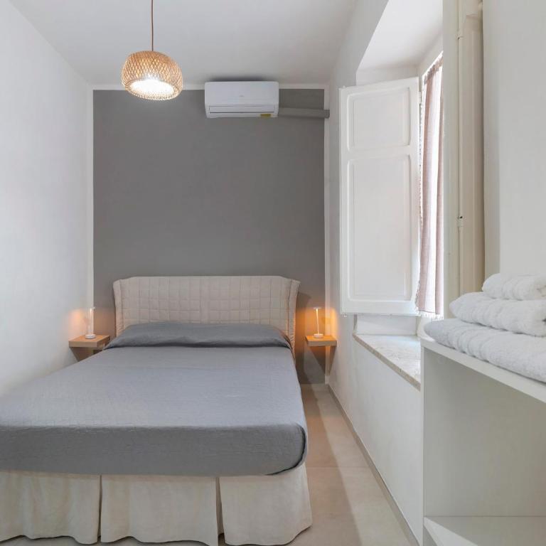 Il Cortiletto 21 - Studio with Terrace - 12