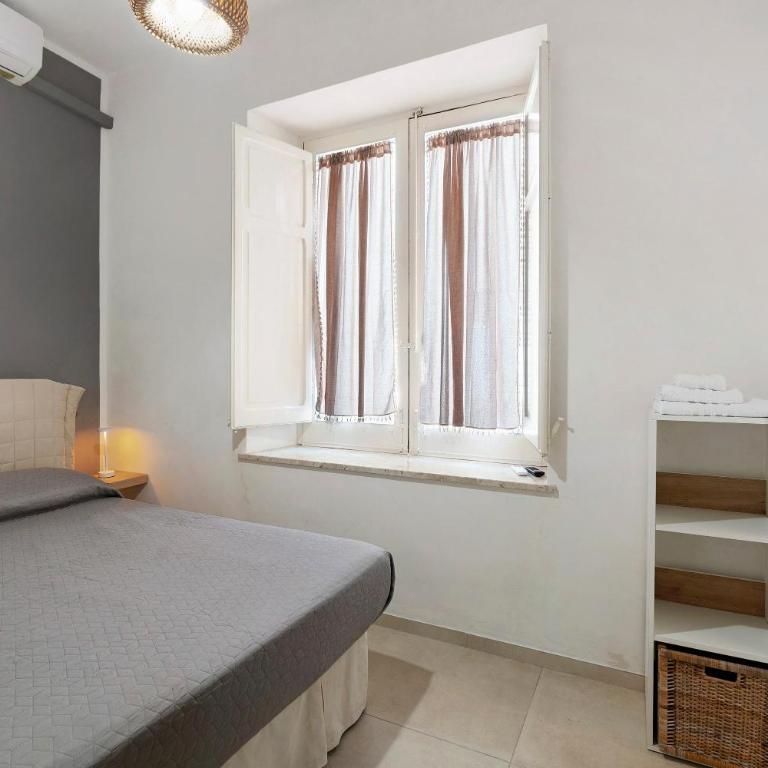 Il Cortiletto 21 - Studio with Terrace - 11