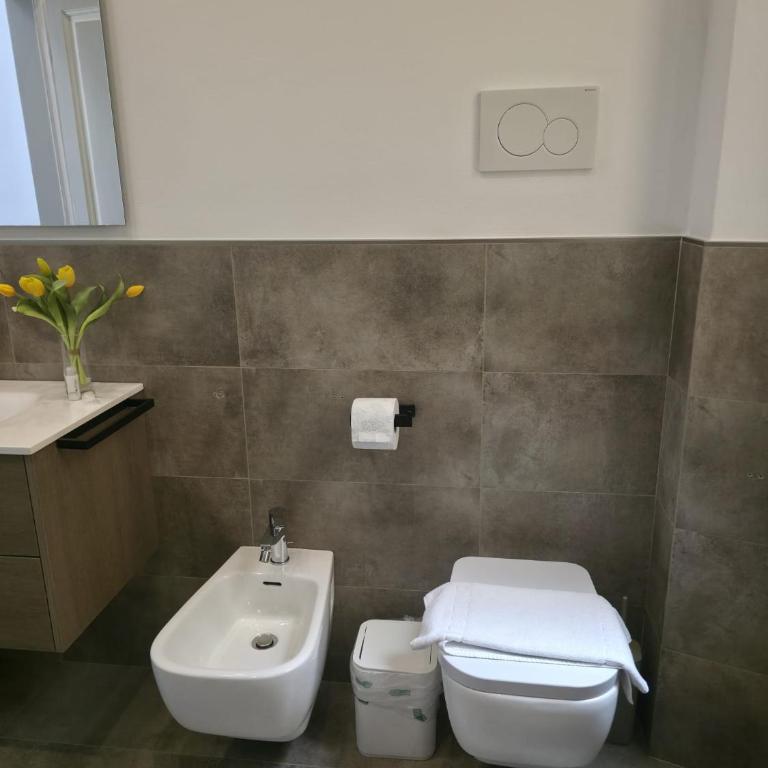 Aura Suites Florence - Comfort Triple Room - 25