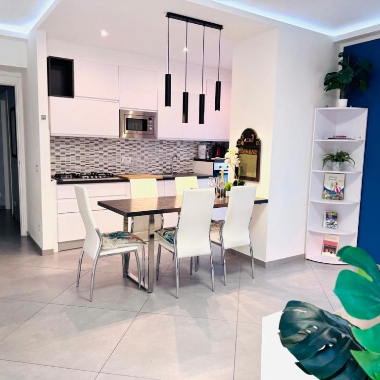 Nice apartment in the historic center - Appartamento con 2 Camere da Letto - 21