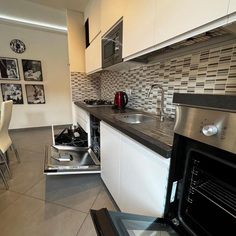 Nice apartment in the historic center - Appartamento con 2 Camere da Letto - 54