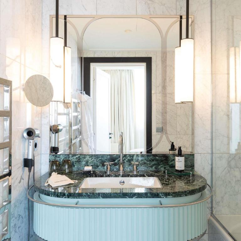 Mondrian Cannes - Chambre Deluxe - Vue sur Ville - 5