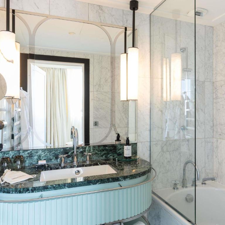 Mondrian Cannes - Chambre Deluxe - Vue sur Ville - 8