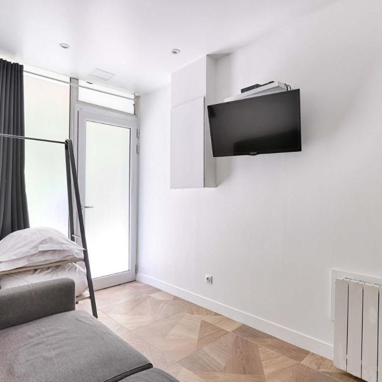Studio Cosy Canal Saint-Martin - Appartement - 4