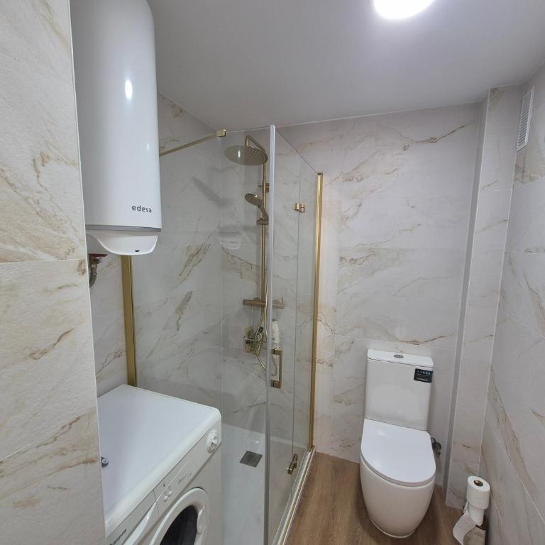 VISTA ALEGRE Apto 8 - Two-Bedroom Apartment - 17