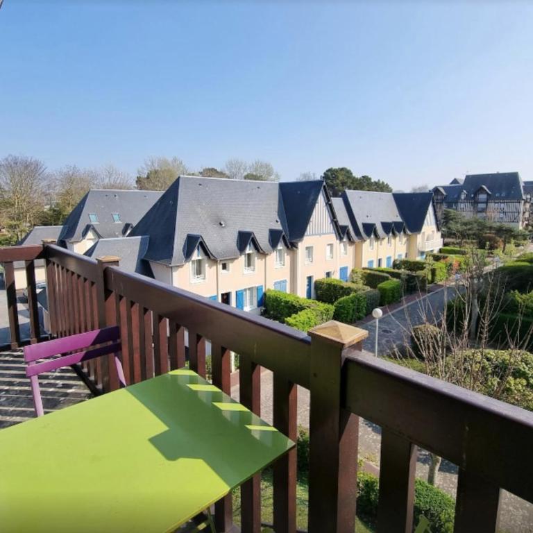 Accommodation just a stone's throw from the sea - Appartement - 12
