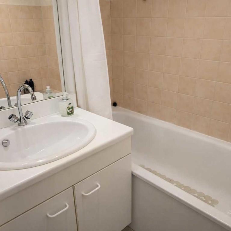 Accommodation just a stone's throw from the sea - Appartement - 15
