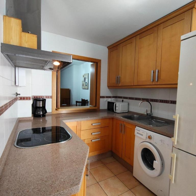 Sunset Conil - Two-Bedroom Apartment with Terrace - 13