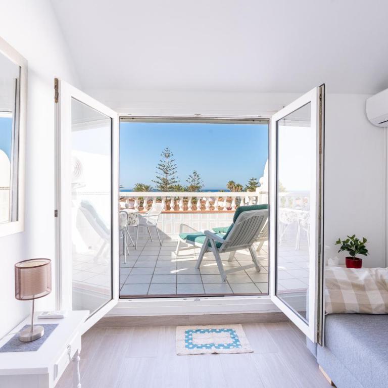 Calle Marbella 12, Duplex flat with sun terrace - Apartamento de 2 dormitorios - Frente al océano - 1