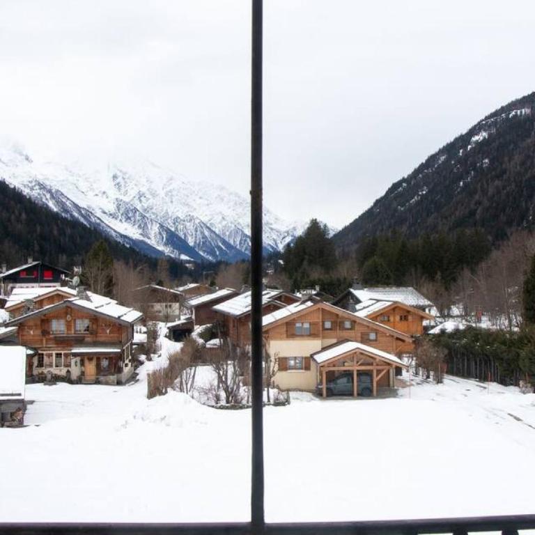 Appartement T4 spacieux avec balcon aux pieds des sentiers avec vue sur les montagnes - Jusqu'à 8 personnes - Apartment mit 3 Schlafzimmern und Bergblick - 44