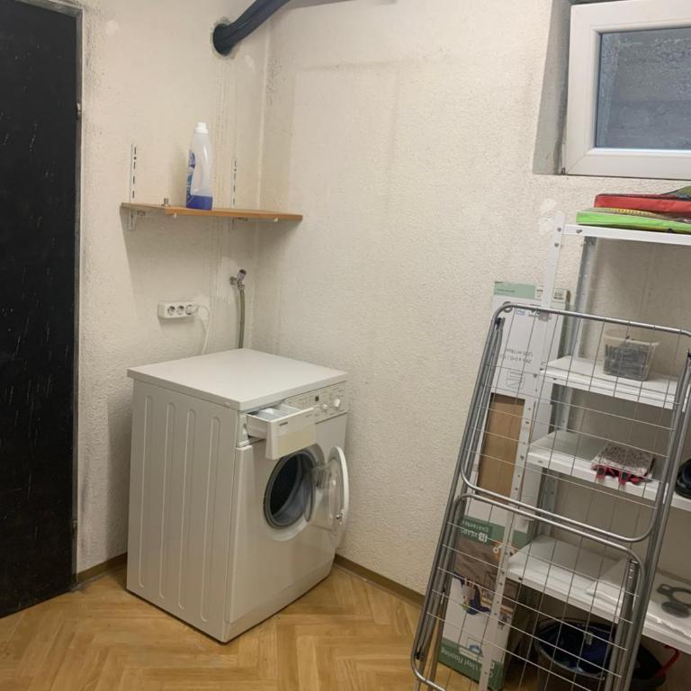 Ferienwohnung mit Garten und Bergblick - Apartment mit 2 Schlafzimmern - 6
