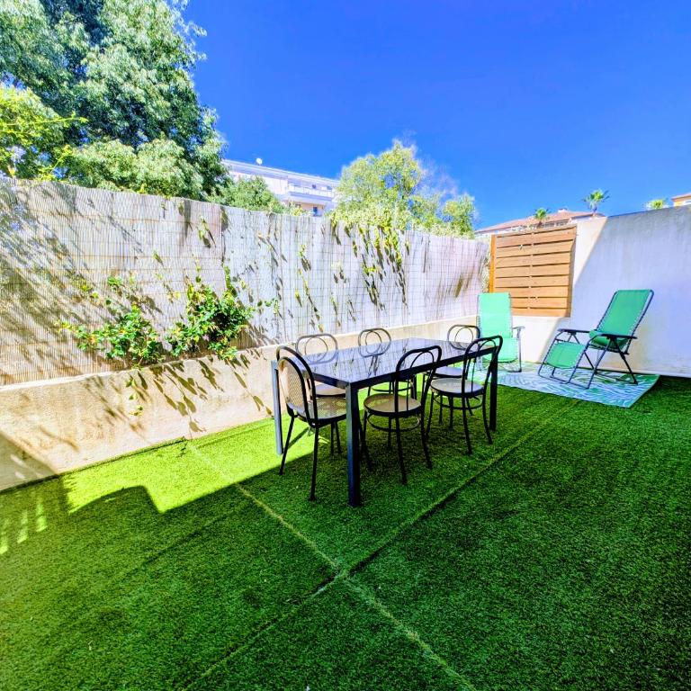 Maison lumineuse et climatisée, à 12mn plage - Casa de 3 dormitorios - 10