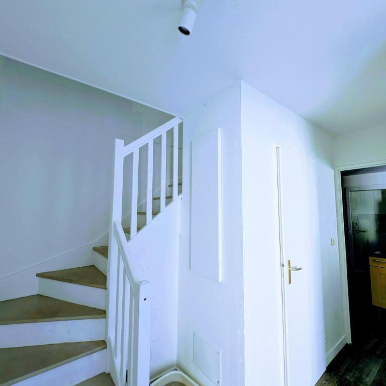 Maison lumineuse et climatisée, à 12mn plage - Casa de 3 dormitorios - 12