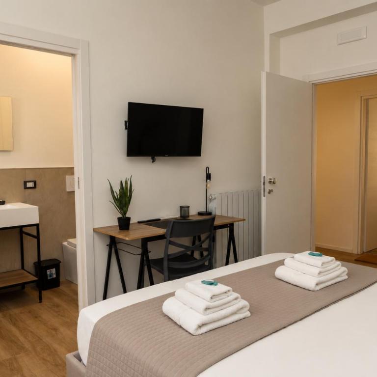 Almarè rooms Trapani - Double Room with Private Bathroom - 2