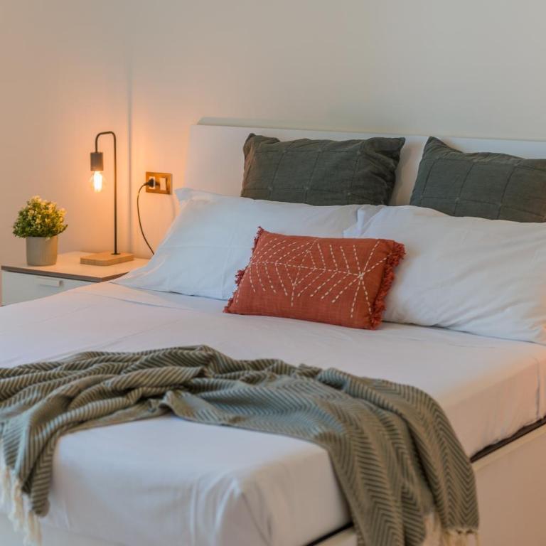 Residence Bologna - Two-Bedroom Apartment with Sea View - 20