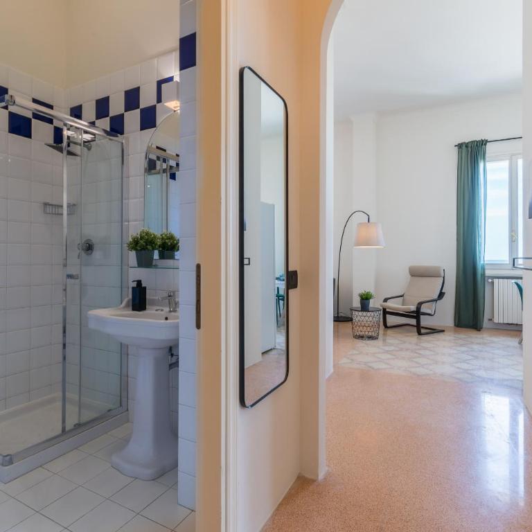 Residence Bologna - Two-Bedroom Apartment with Sea View - 24