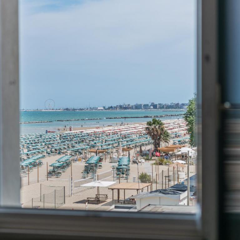 Residence Bologna - Two-Bedroom Apartment with Sea View - 17