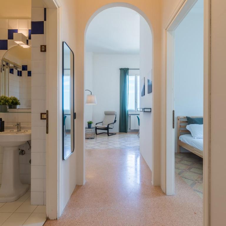 Residence Bologna - Two-Bedroom Apartment with Sea View - 19