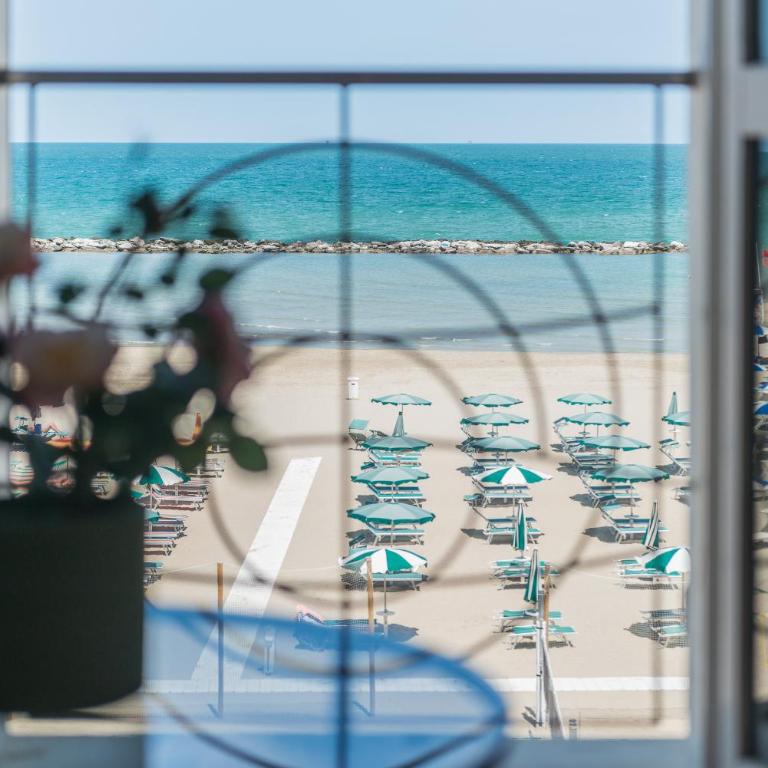 Residence Bologna - Two-Bedroom Apartment with Sea View - 29