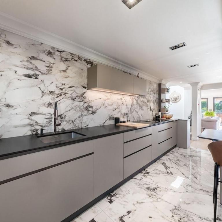 Penthouse et Rooftop - Piscine Privée - Proche centre Cannes - Appartement 2 Chambres - 23