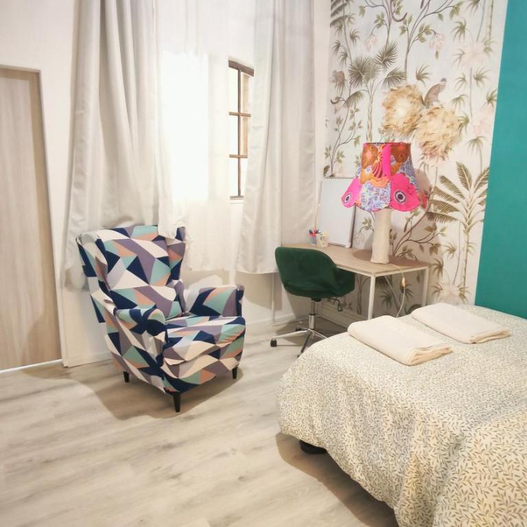 New! Cosy Plume Art- T3 - Centre ville - Quartier Halles de Pau - Appartement 3 Chambres Deluxe - 24