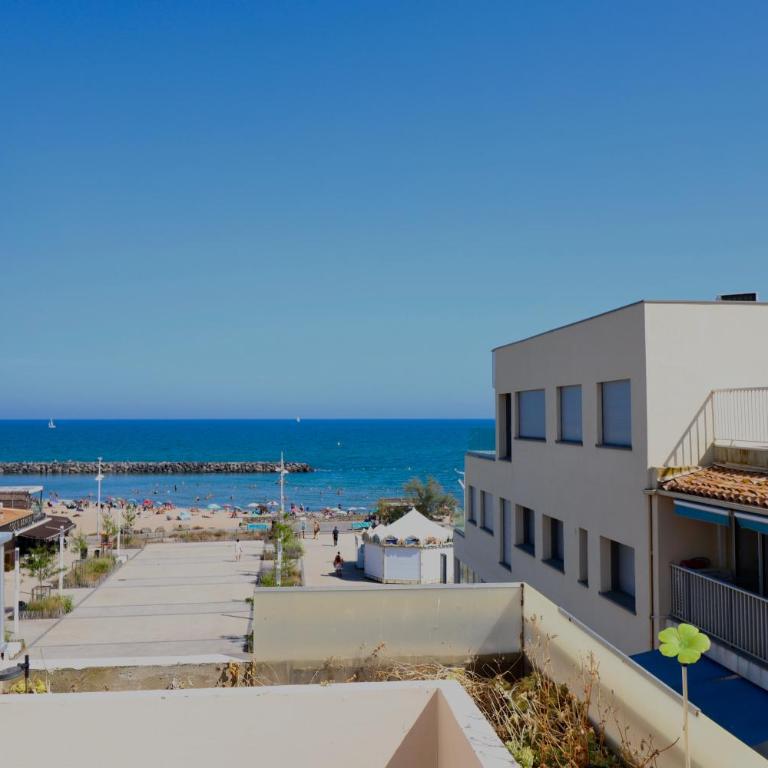 SEA Panorama Completely Renovated Cozy Space, Everything Within Walking Distance - Appartement 1 Chambre - 1