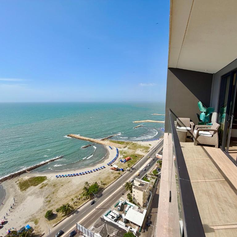 Brand NEW! Ocean front,City 360Views 26FL,FREE Airport pick up by IMZ - Two-Bedroom Apartment - 30