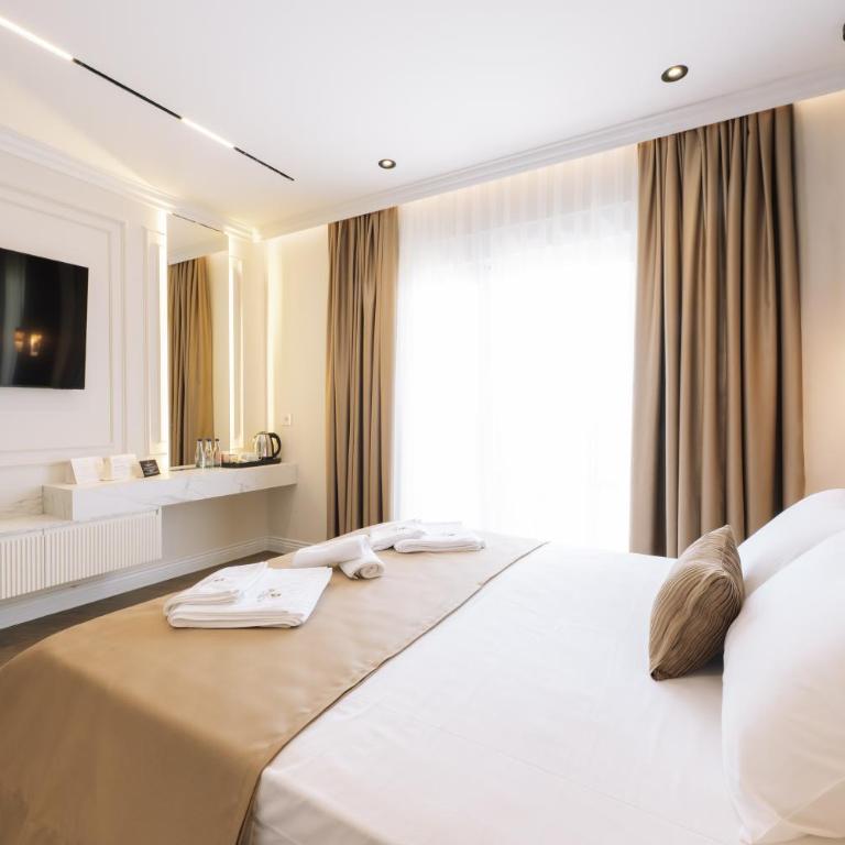 Hotel Dolcinium - Chambre Double Deluxe - Vue sur Mer - 1