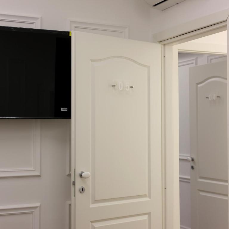 D'oro Hospitality - Superior Queen Room - 2