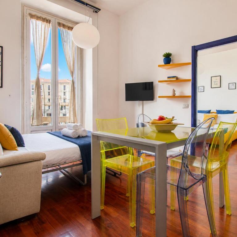 Central Station 5 min - Double bed Caiazzo 4 guests Wifi - Appartamento con 1 Camera da Letto - 10
