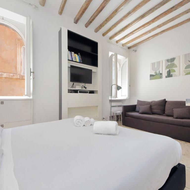 Oro - One-Bedroom Apartment - 4