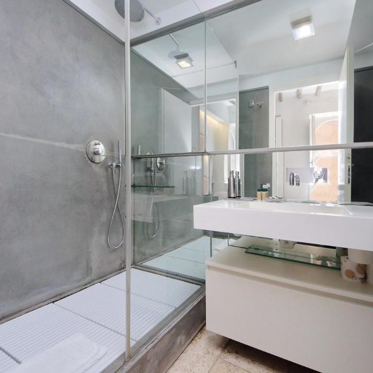 Oro - One-Bedroom Apartment - 21