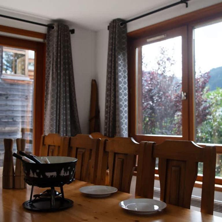 Large Chalet - Walkable to Morzine - Flexible Beds - Vacation Home - 16