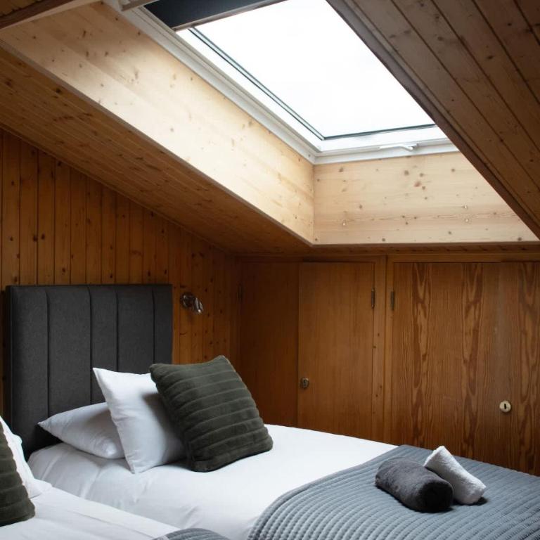 Large Chalet - Walkable to Morzine - Flexible Beds - Vacation Home - 26