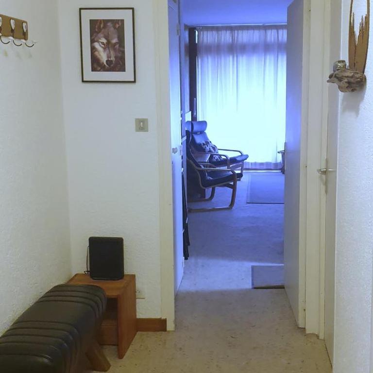 Central Location Walk to Ski Lift Sleeps 5 - Apartment - 9