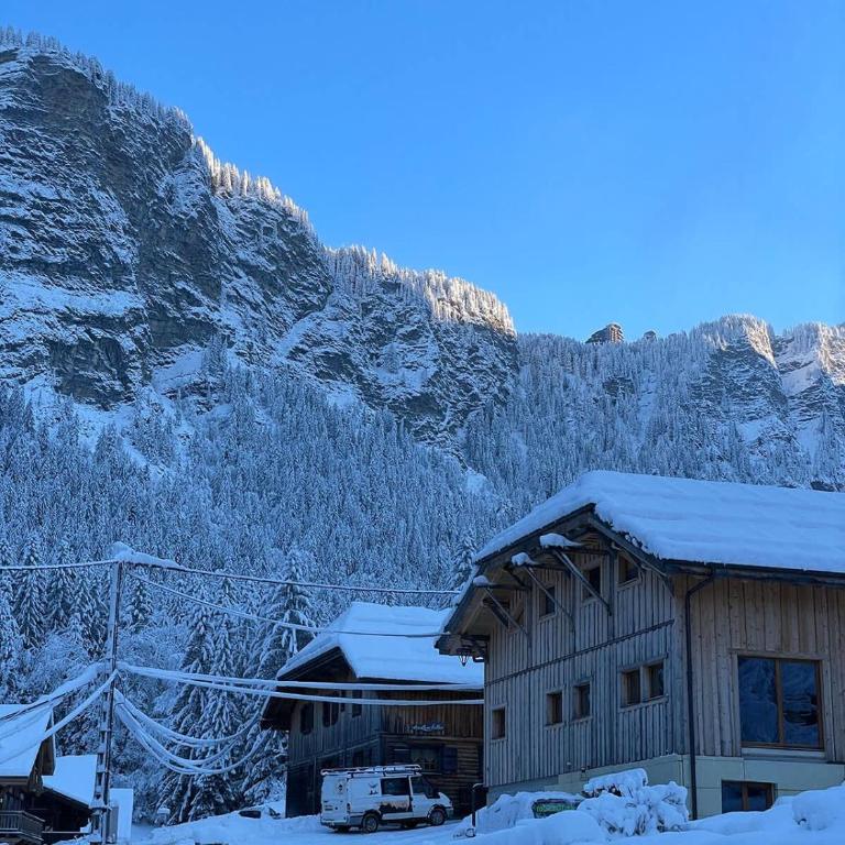 Cosy Alpine Chalet Near MorzineAvoriaz Sleeps 6 - Appartamento - 15