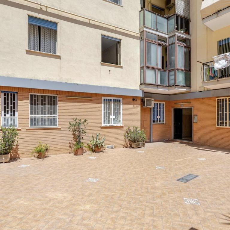 Metro 200mt - Casa Angela - Two-Bedroom Apartment with Balcony and Terrace - 27