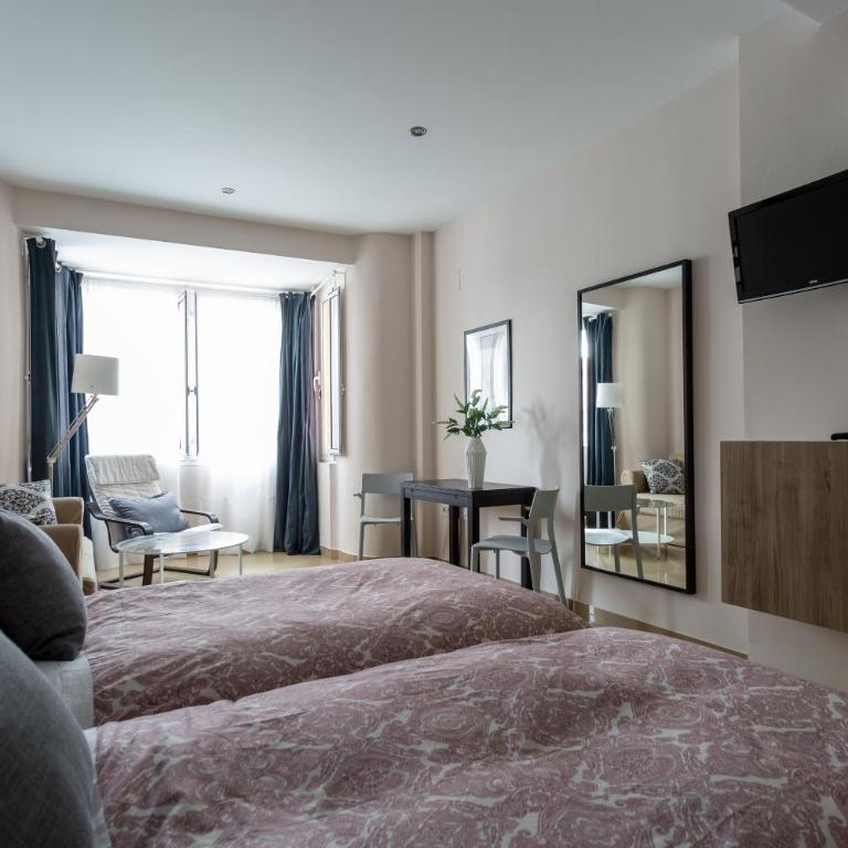 Apartamentos Edificio Constitución - Estudio (3 adultos) - Calle Adolfo Rodríguez Jurado, 8, 4ª planta - 5