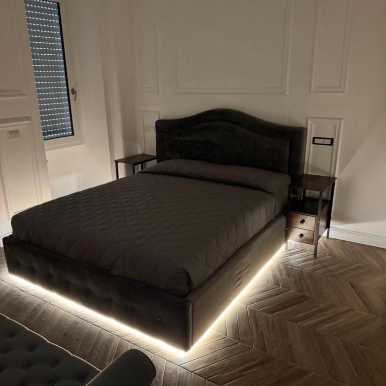 D'oro Hospitality - Deluxe Double Room - 18